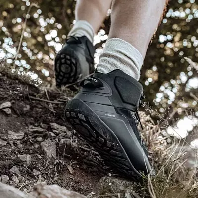 Barefoot kotníkové boty GROUNDIES All Terrain High Černé EU 45
